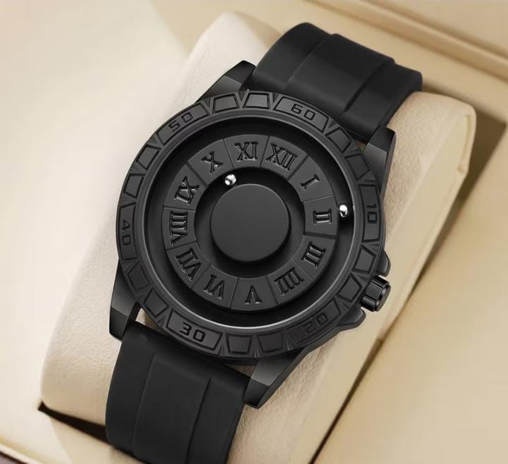 Elegant Men's Understated Luxury Vintage Watch