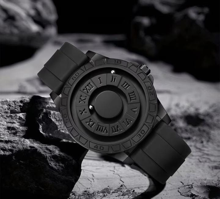 Elegant Men's Understated Luxury Vintage Watch